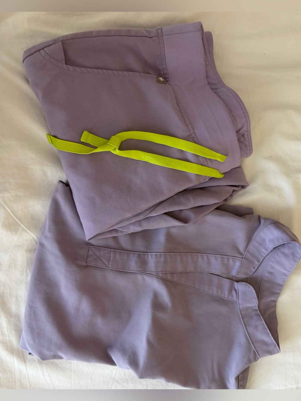 Figs Lavender Dew Scrub Set